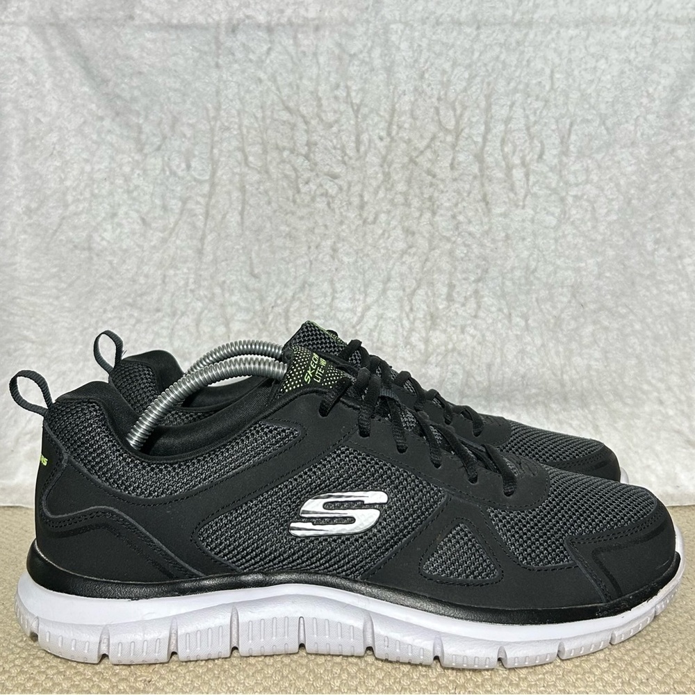 SKECHERS Mens Black Track-Bucolo Leather/Textile Training Sneaker Shoes SZ 10 W